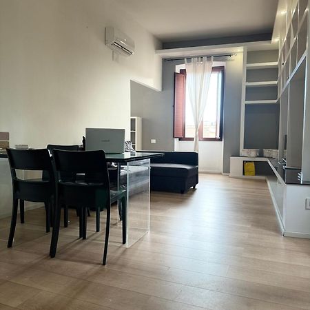 Fl Apartments Nel Corso Cagliari Exterior foto